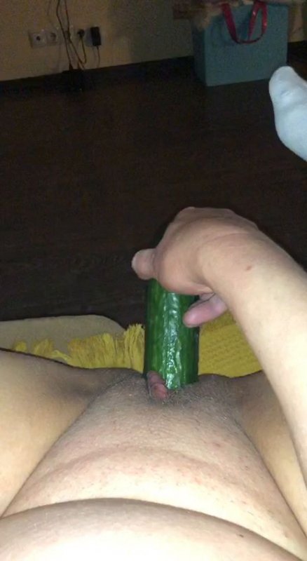 skinny hardcore tgp ft. Viky Ray — free porn video (17:48)