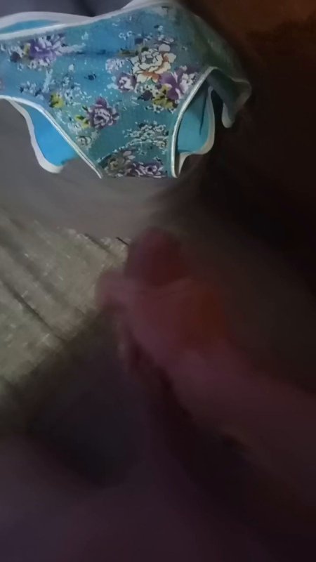 Voletand Phil — big boob bikini girls thumbs (45:24) free thumb porn