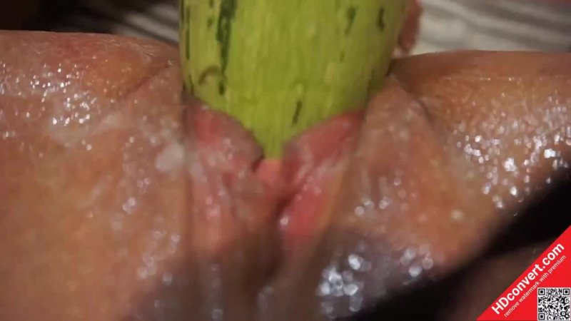 stop thumb sucking device ft. TiffanyVans — free porn video (1:57:08)